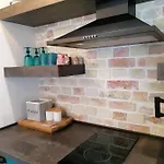 Kika Apartment *