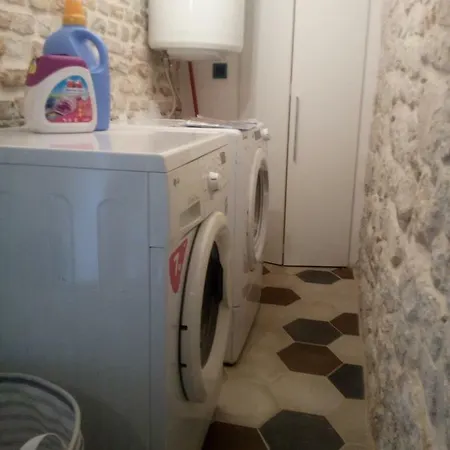 Kika Apartment *